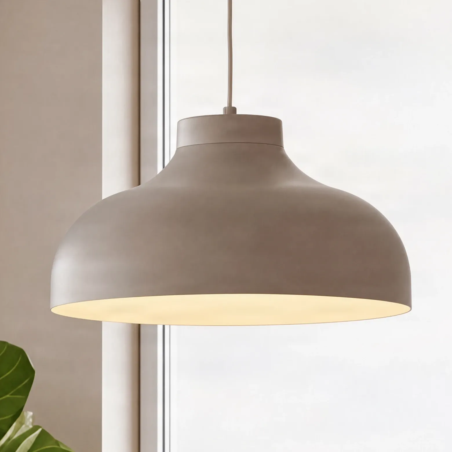 Lámpara colgante Basca, beige, metal, Ø 40 cm, E27