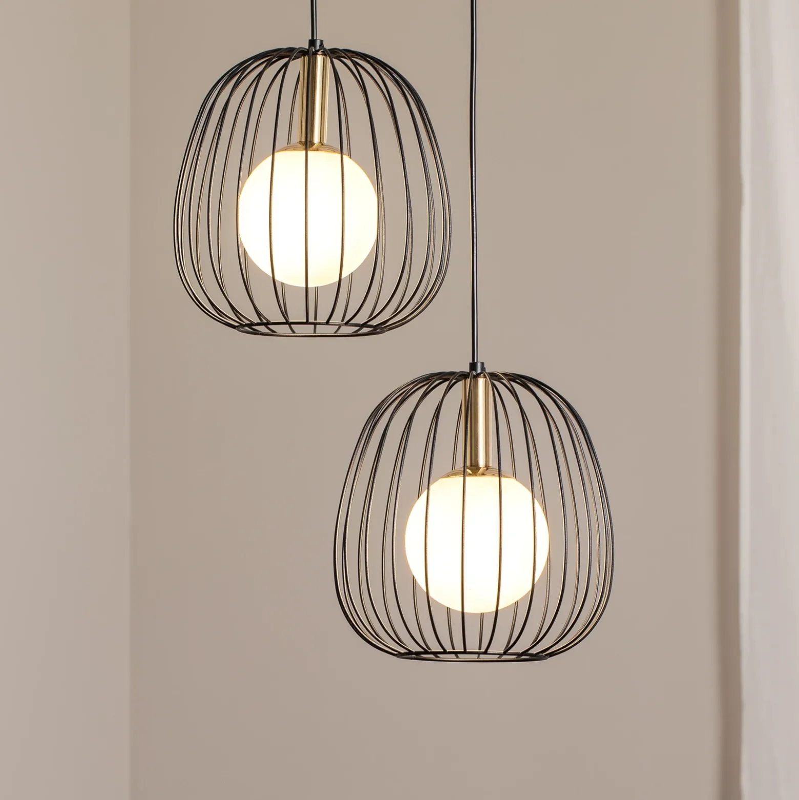 Lámpara colgante Bell, 2 luces, negro/dorado/blanco