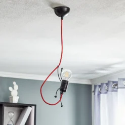 Lámpara colgante Bobi 1 en negro, cable rojo, 1 luz.