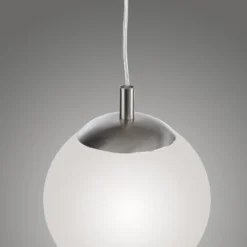 Lámpara colgante Bolo de Paul Neuhaus, pantalla de cristal, Ø 25 cm