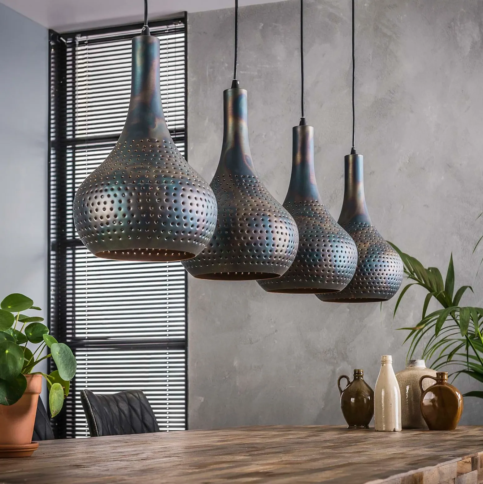 Lámpara colgante Bombur de 4 luces negro-marrón