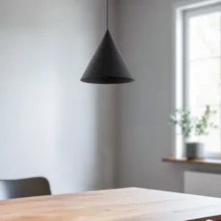 Lámpara colgante Cono, de 1 luz, Ø 27 cm, negra