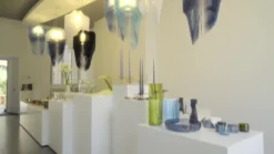 Lámpara colgante de diseño Slamp Avia S en blanco
