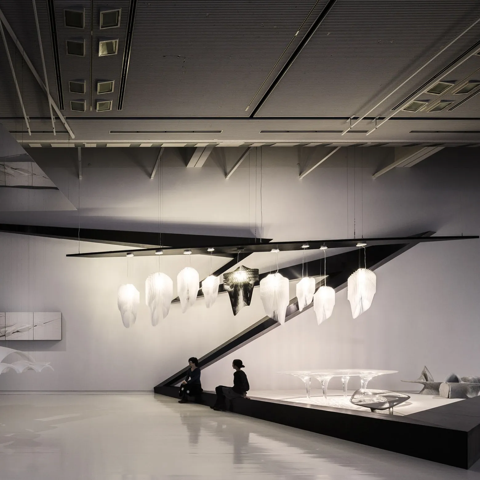 Lámpara colgante de diseño Slamp Avia S en blanco