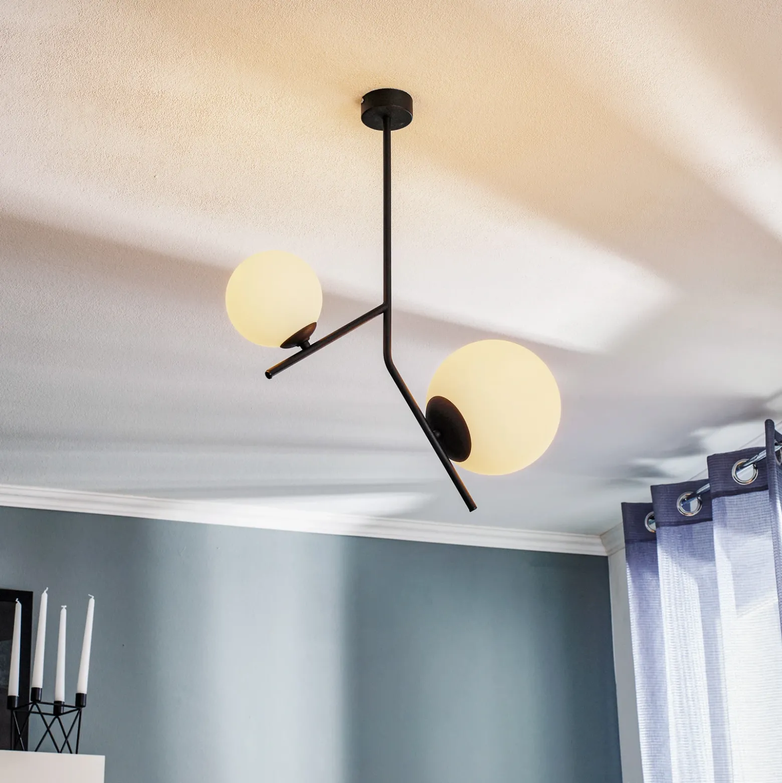 Lámpara colgante Dione, 2 luces, negro