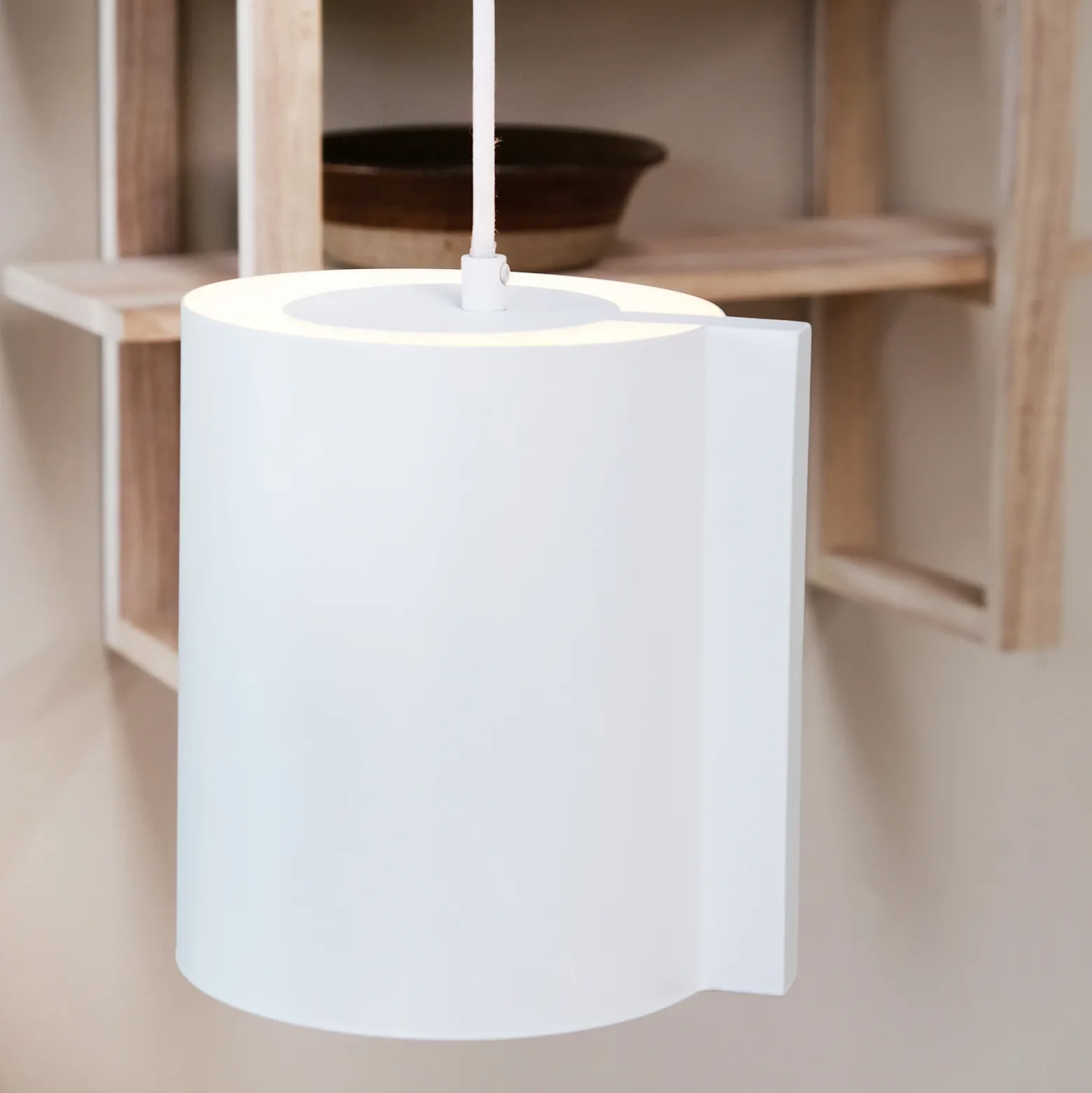 Lámpara colgante Dyberg Larsen Wum Ø 18,5 cm blanca