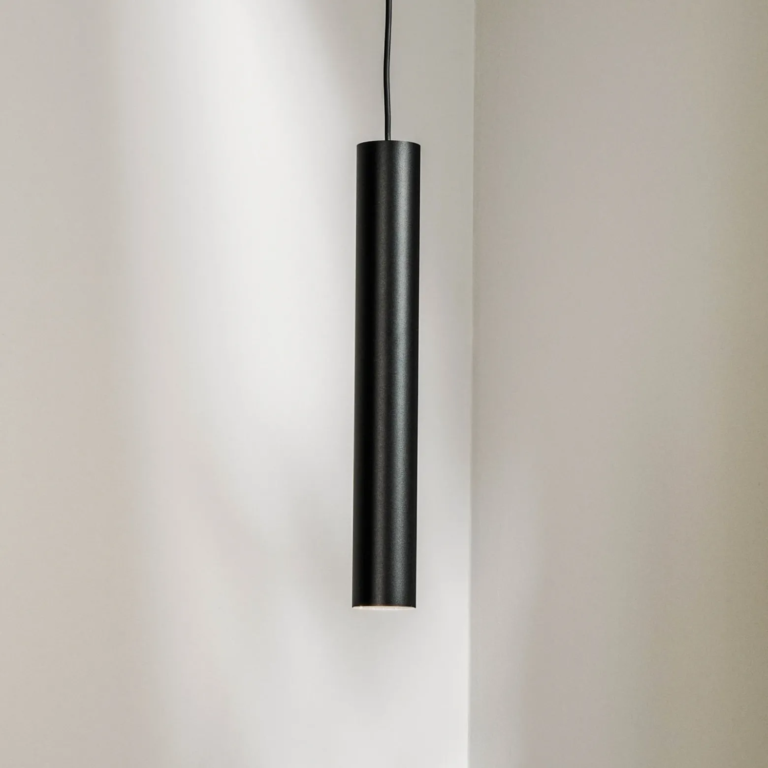 Lámpara colgante Eye, 1 luz, negro, altura de la pantalla 40 cm