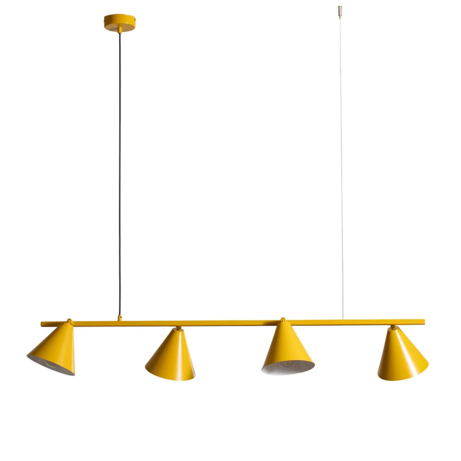 Lámpara colgante Form 4, amarilla, de metal, 4 luces, cónica, E27