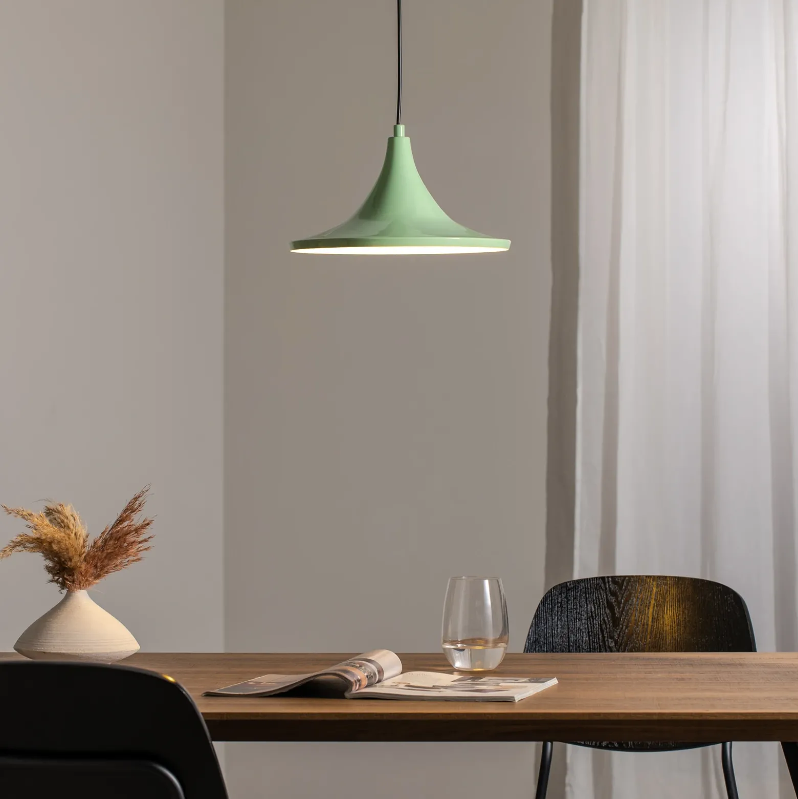 Lámpara colgante Genisy, verde menta, Ø 31 cm, metal, E27