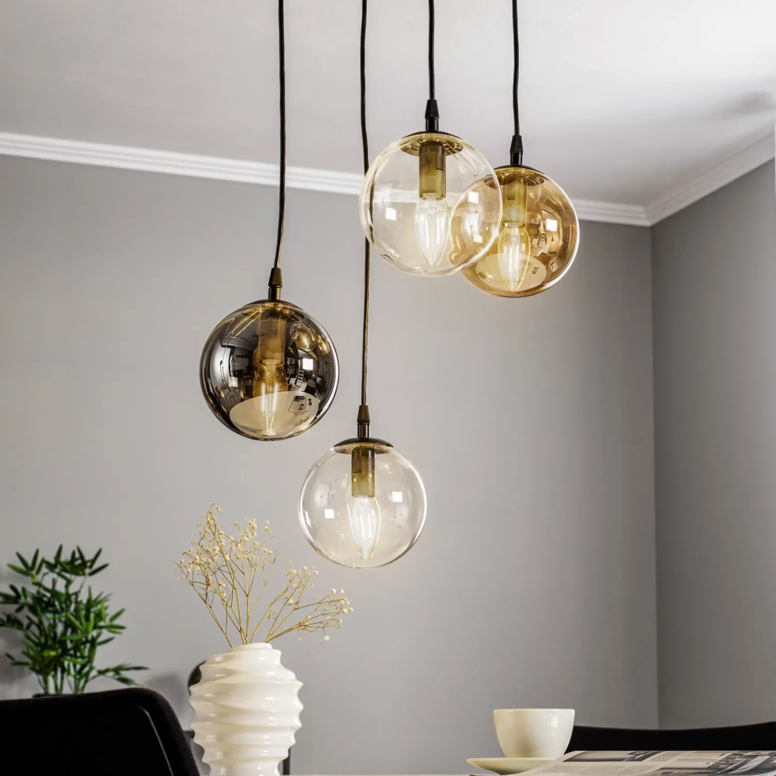 Lámpara colgante Glassy, 4 luces, negro, grafito/ámbar/transparente, E14