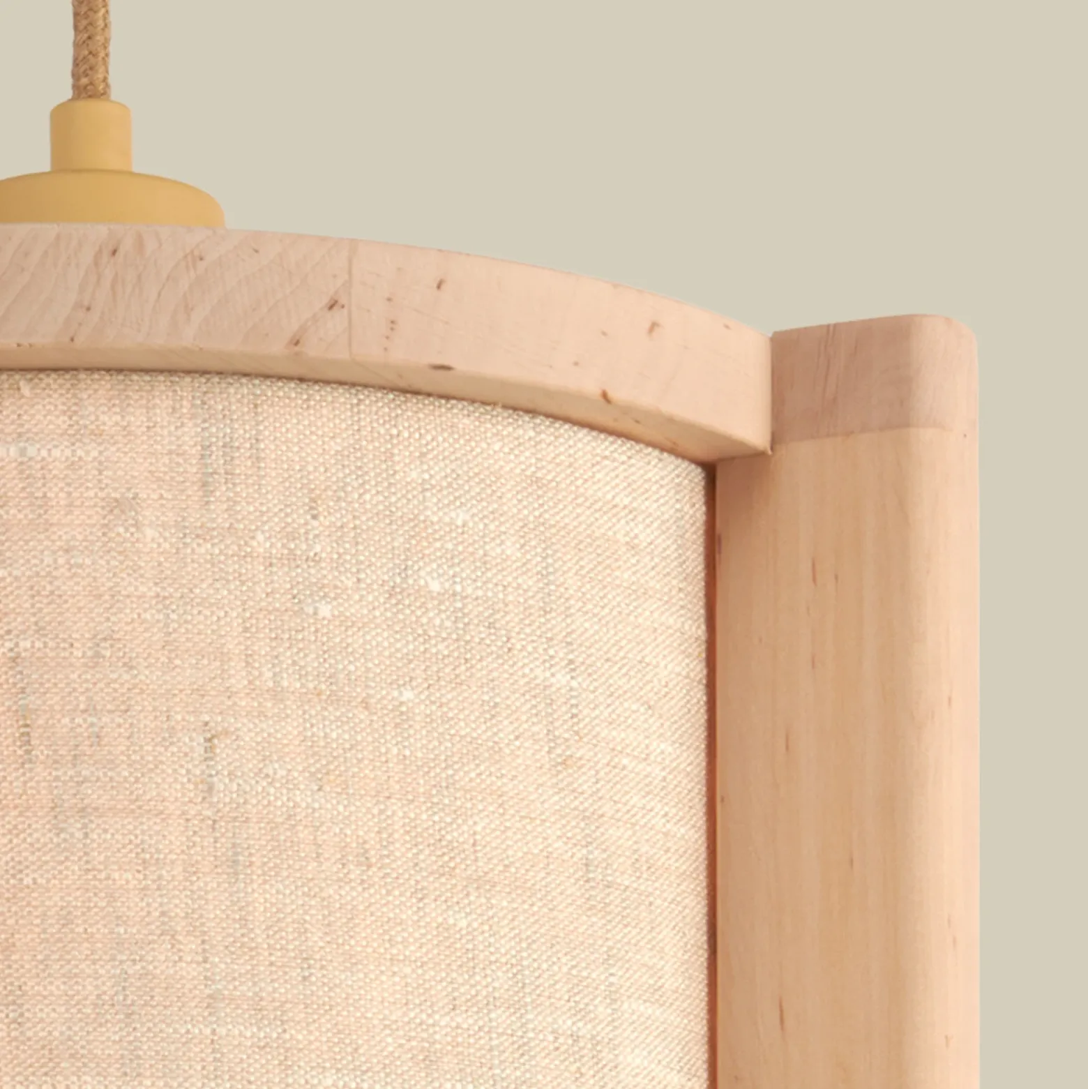 Lámpara colgante GOOD & MOJO Corsica, color natural, madera de aliso, E27