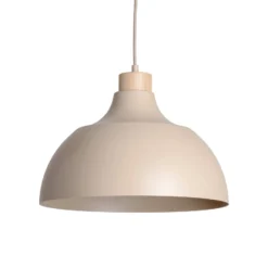 Lámpara colgante Kaitt de Envostar, color arena, Ø 34 cm, detalle de madera