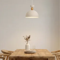 Lámpara colgante Kure, beige, Ø 30 cm, metal, E27