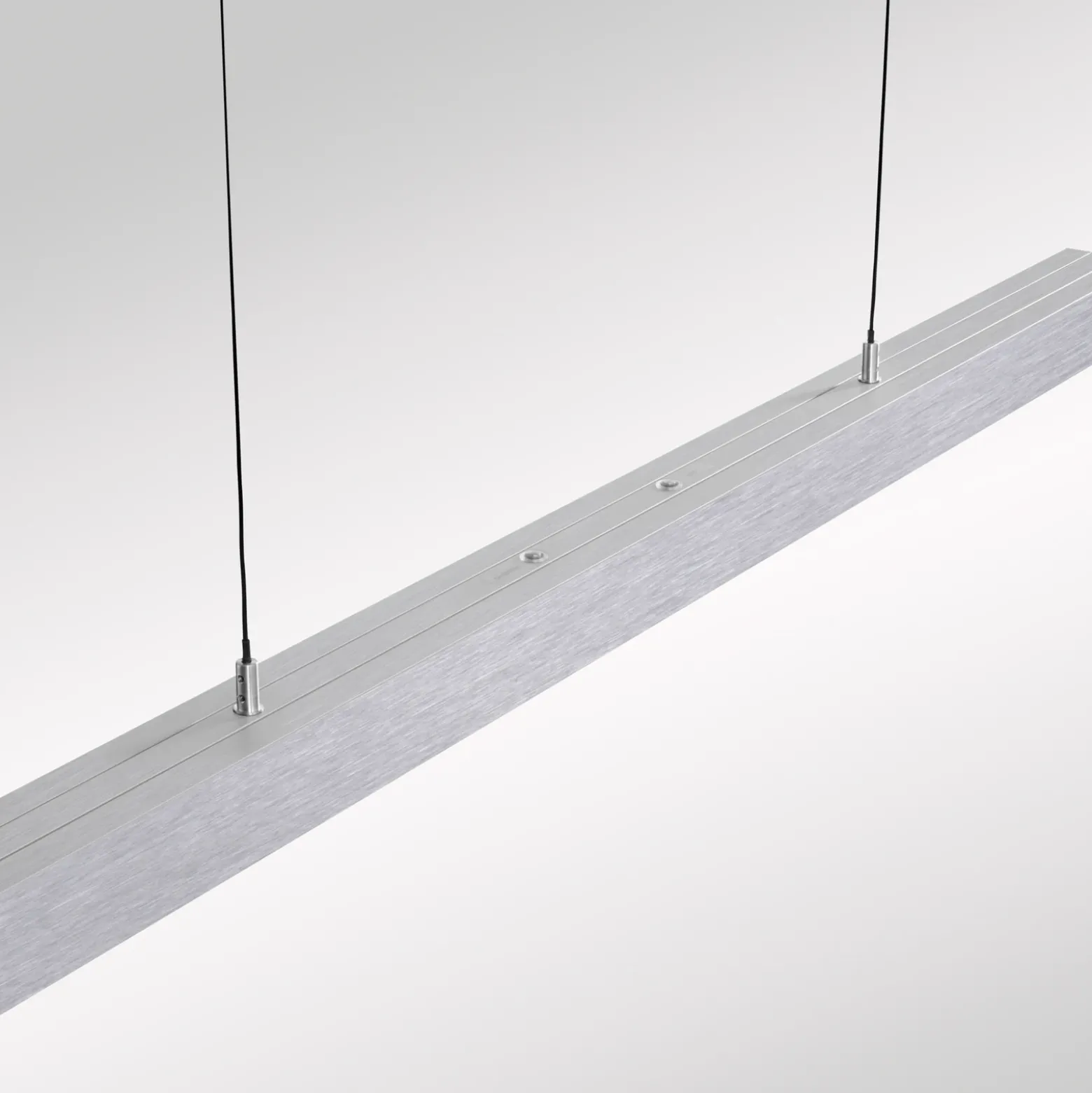 Lámpara colgante LED Adriana Comfort Lift de Paul Neuhaus, aluminio, CCT
