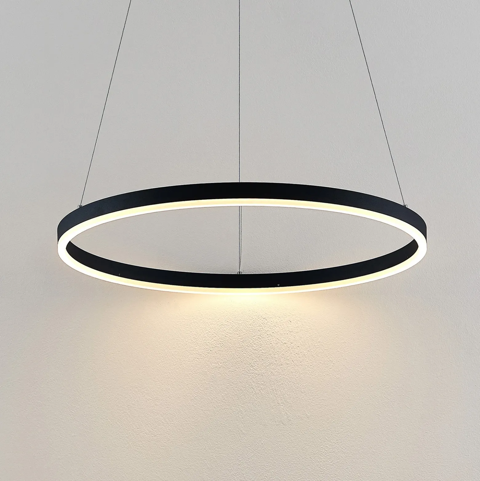 Lámpara colgante LED Arcchio Albiona, negra, 1 anillo, Ø 60 cm