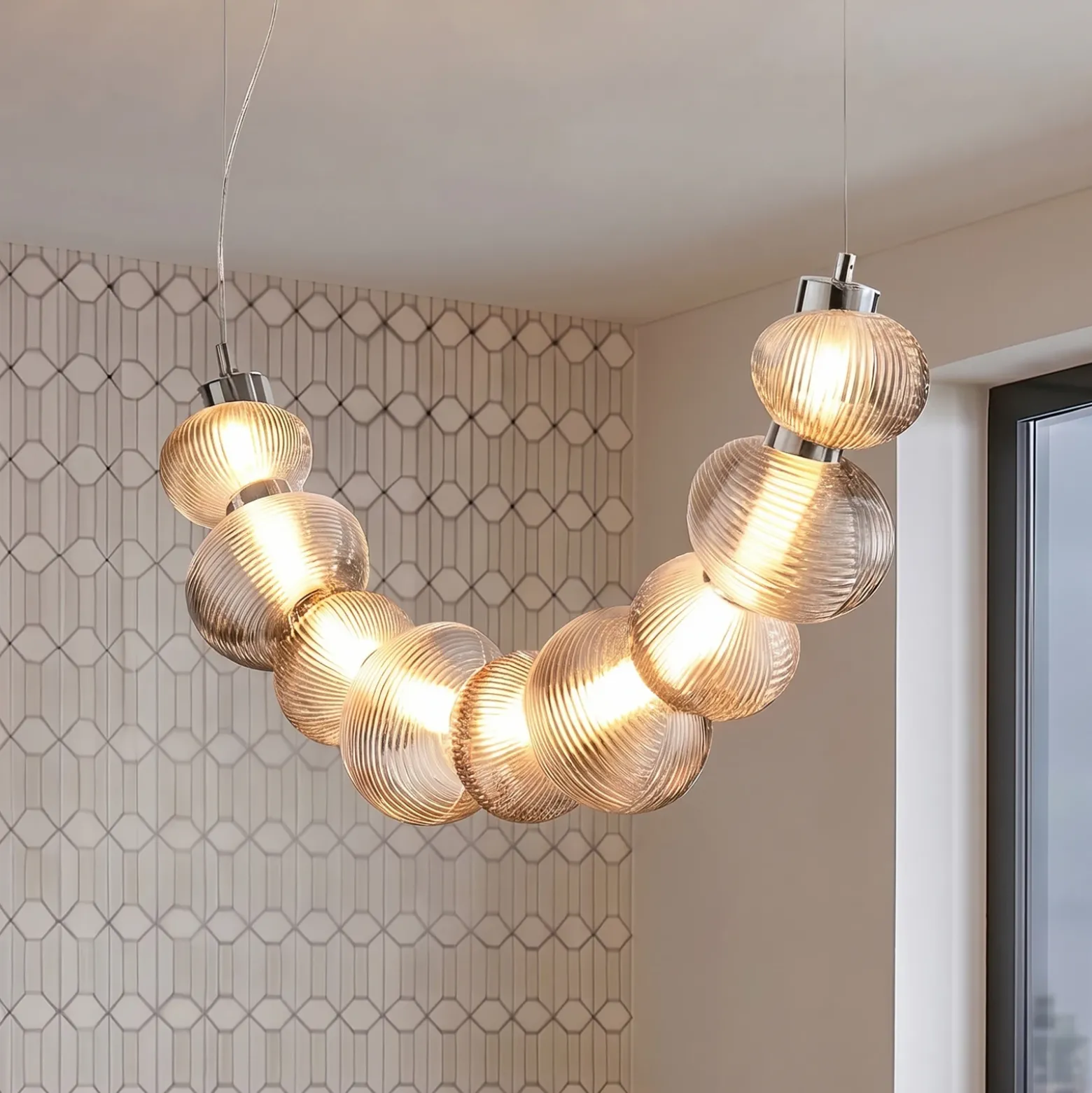 Lámpara colgante LED Bolla, cromada/gris humo, cristal, longitud 79,5 cm