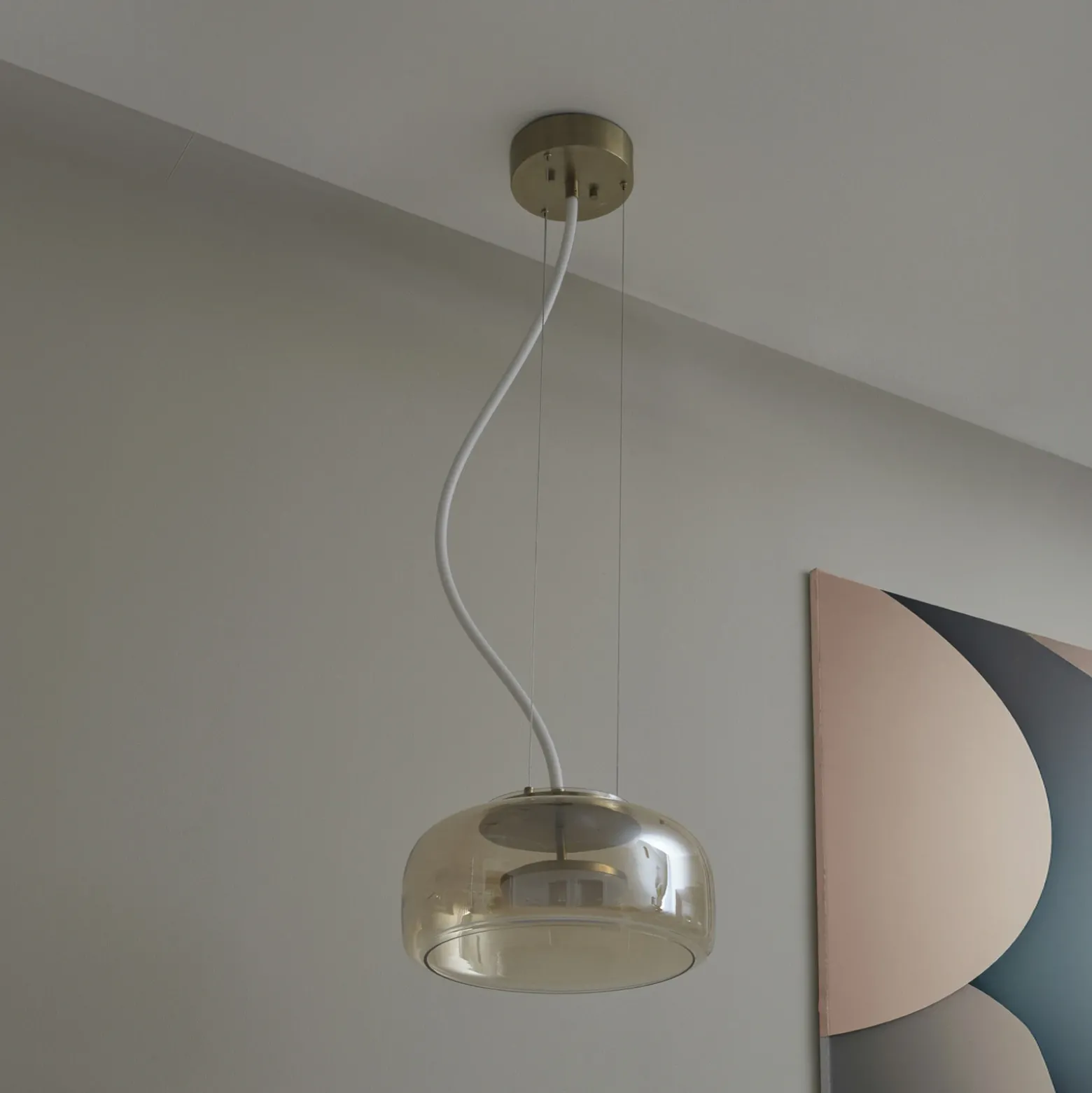 Lámpara colgante LED DECOR GLOW de OSRAM, ámbar/dorado, Ø 38 cm, luz hacia