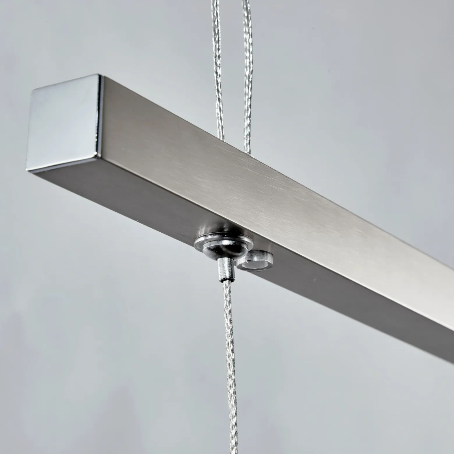 Lámpara colgante LED Dina, 4 luces, níquel, regulable en altura, 3000 K