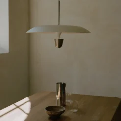 Lámpara colgante LED «Kantarell» de New Works, Ø 55 cm, níquel