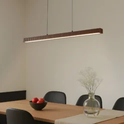 Lámpara colgante LED Lucande Emara, madera oscura, roble, CCT