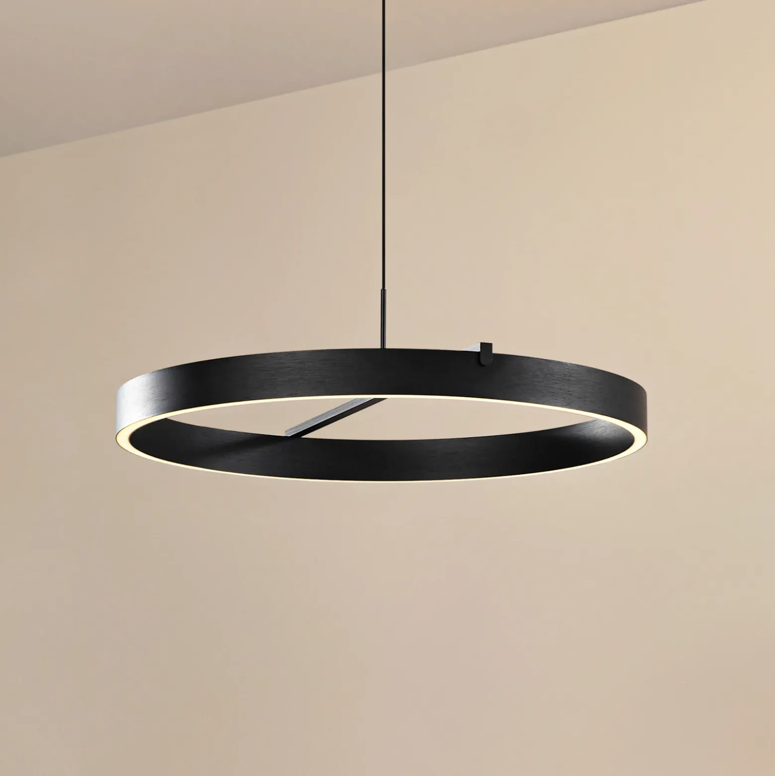 Lámpara colgante LED Lucande Rovan, Ø 60 cm, negro, CCT, atenuable