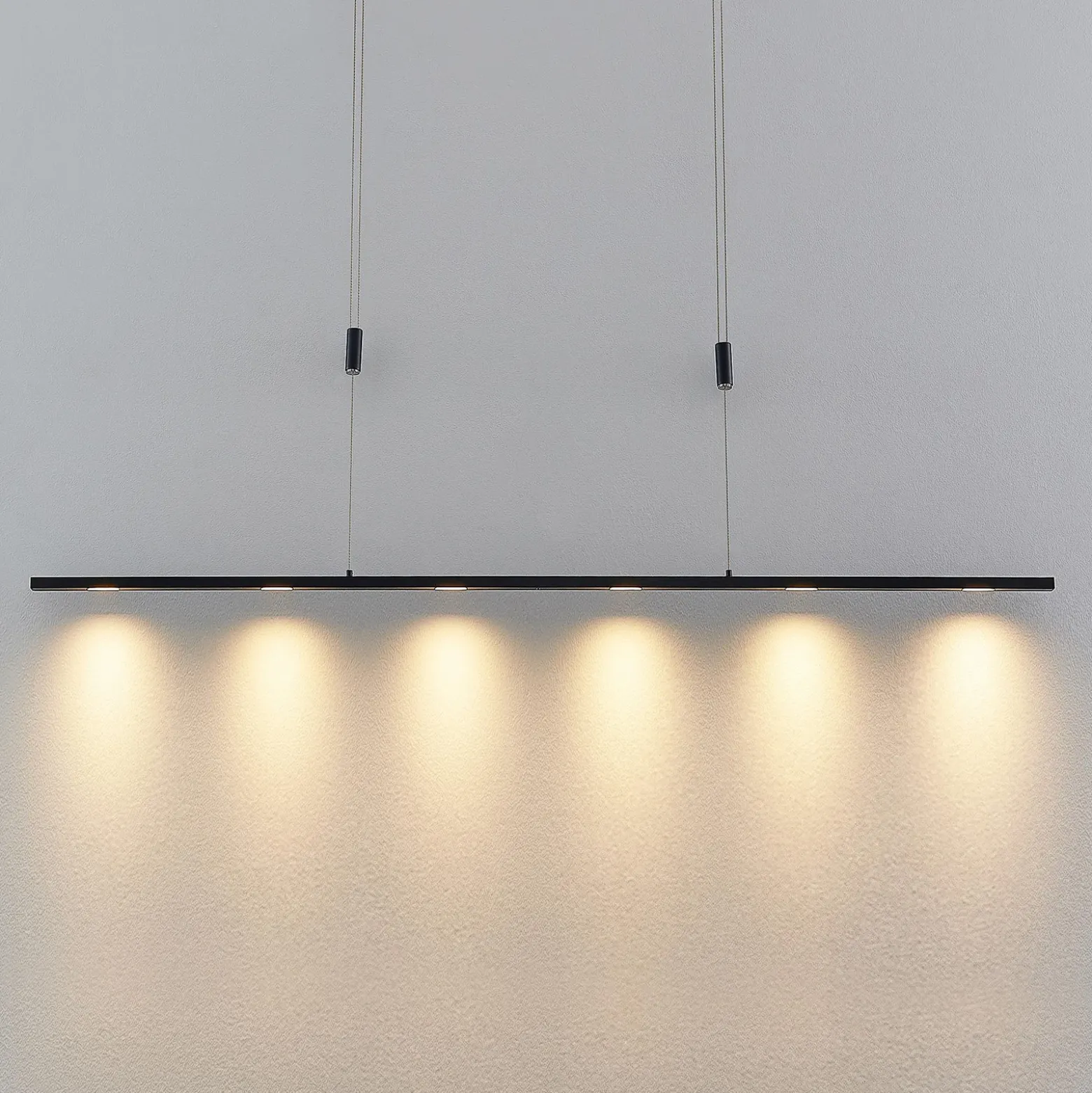 Lámpara colgante LED Lucande Stakato, 140 cm, 6 luces, atenuable
