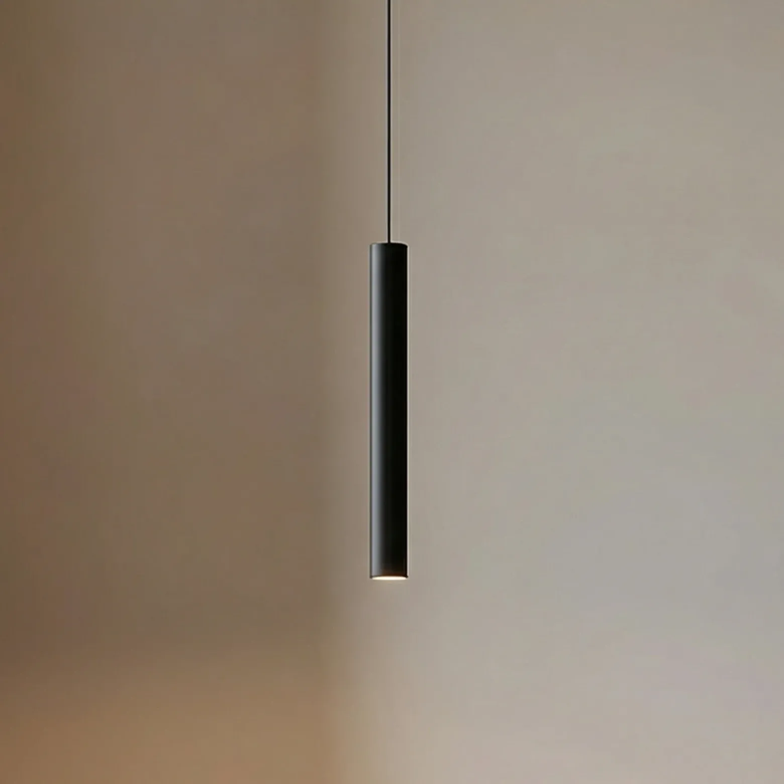 Lámpara colgante LED Lumaro de Lindby, negra, 27 cm, 48 V, atenuable