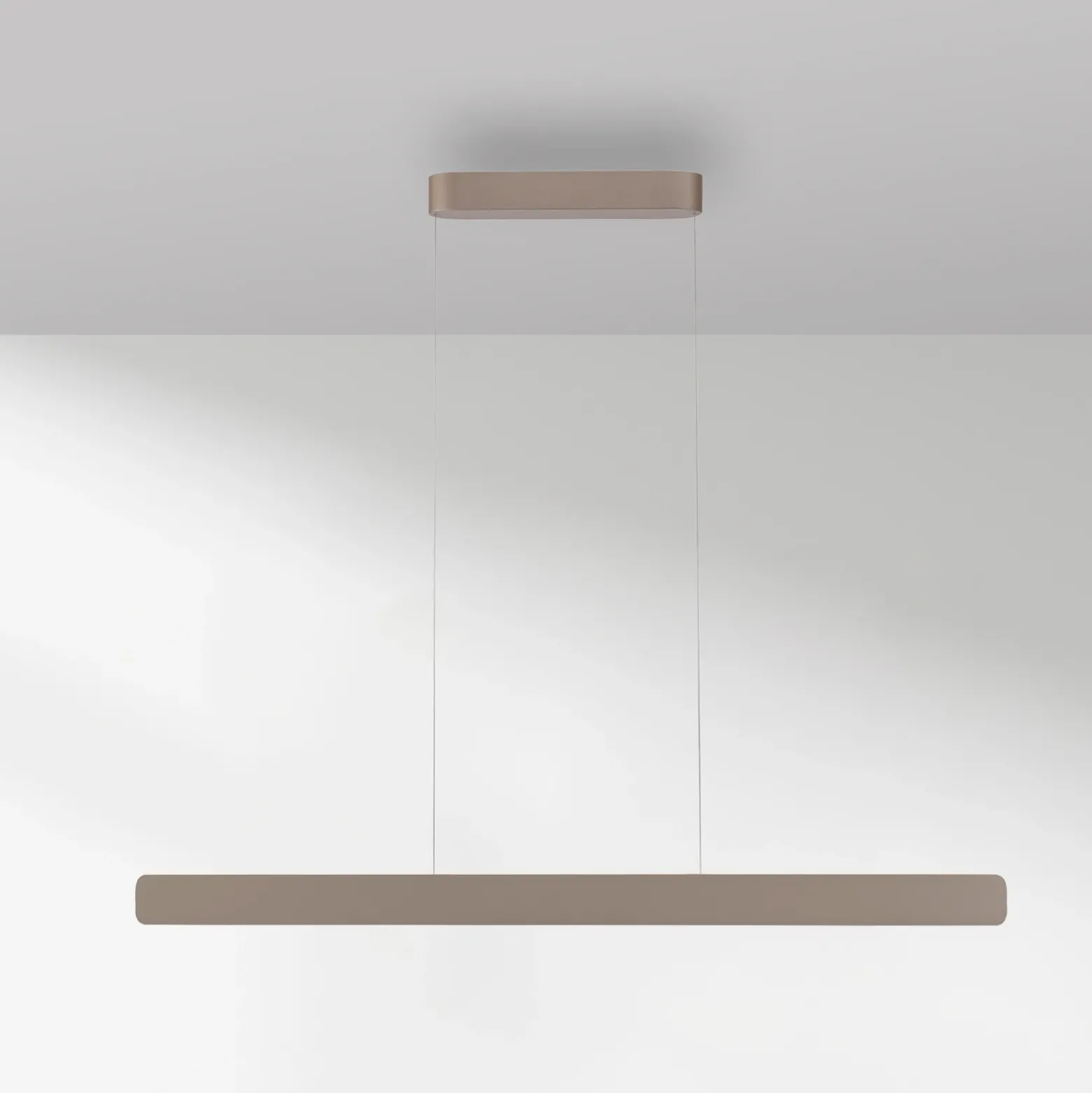 Lámpara colgante LED Q-Stretto de Paul Neuhaus, bronce, 120 cm