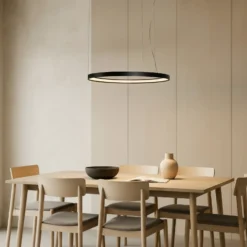 Lámpara colgante LED Rio 78 horizontal, 3.000 K, negra