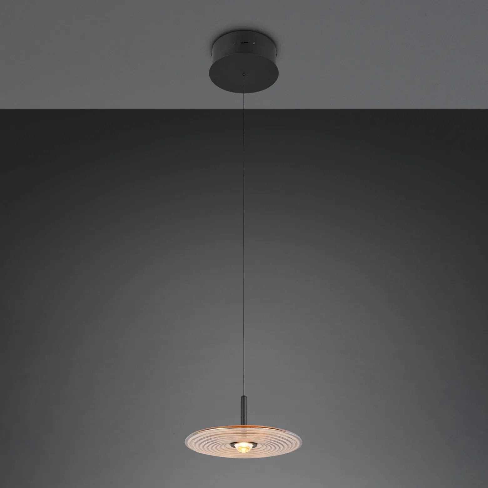 Lámpara colgante LED Sirena, negro/ámbar, Ø 20 cm, cristal, CCT