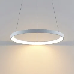 Lámpara colgante LED Vivy de Arcchio, Ø 58 cm, blanca, metal