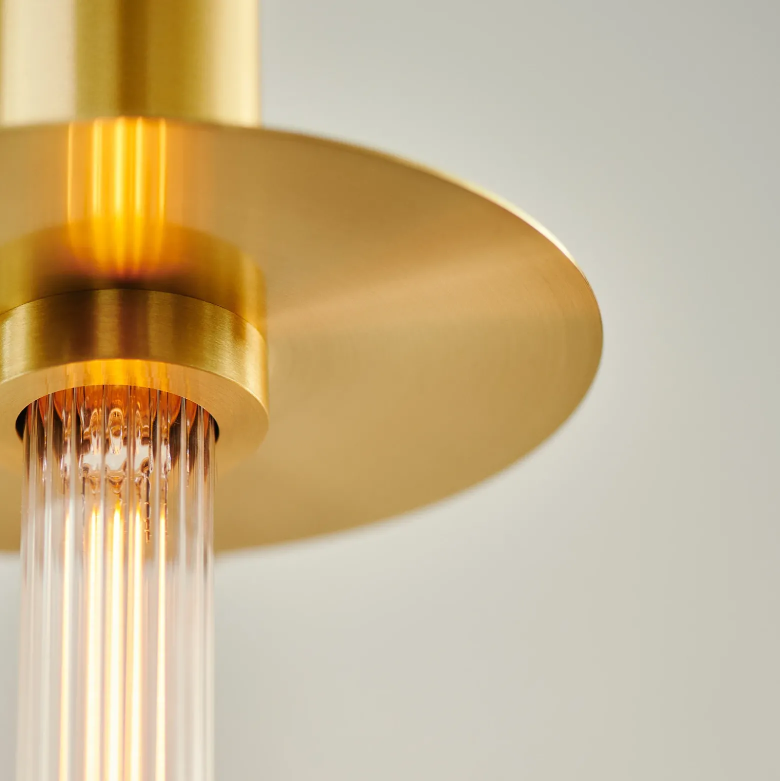 Lámpara colgante Liberty Disc, color dorado