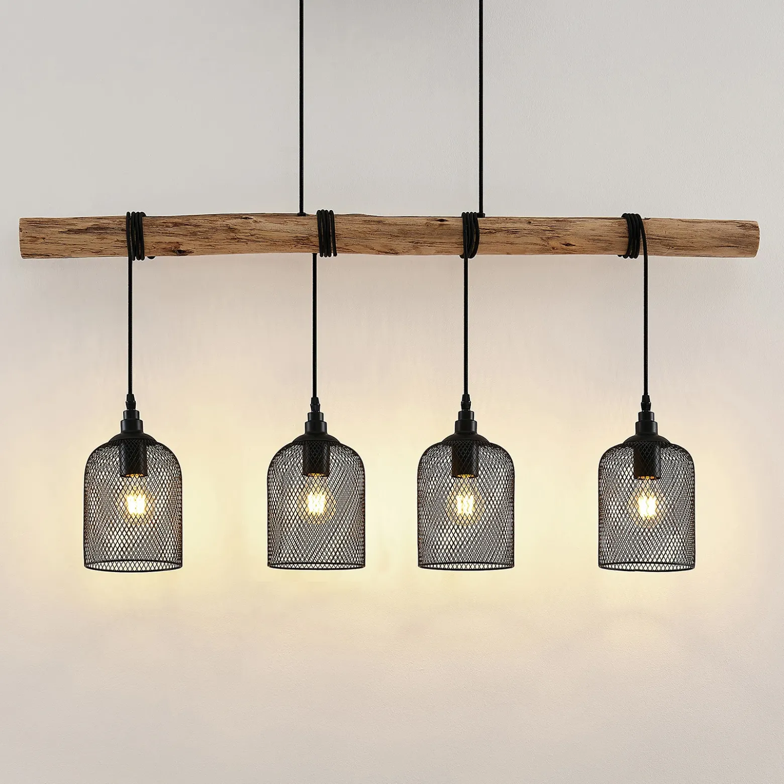 Lámpara colgante Lindby Elrond, 116 cm, negra, 4 luces, madera