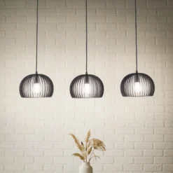 Lámpara colgante Lindby Jusra, negra, metal, 3 luces, 99cm