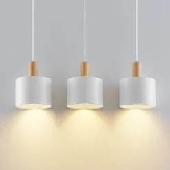 Lámpara colgante Lindby Kadir, 73 cm, 3 luces, blanco, madera