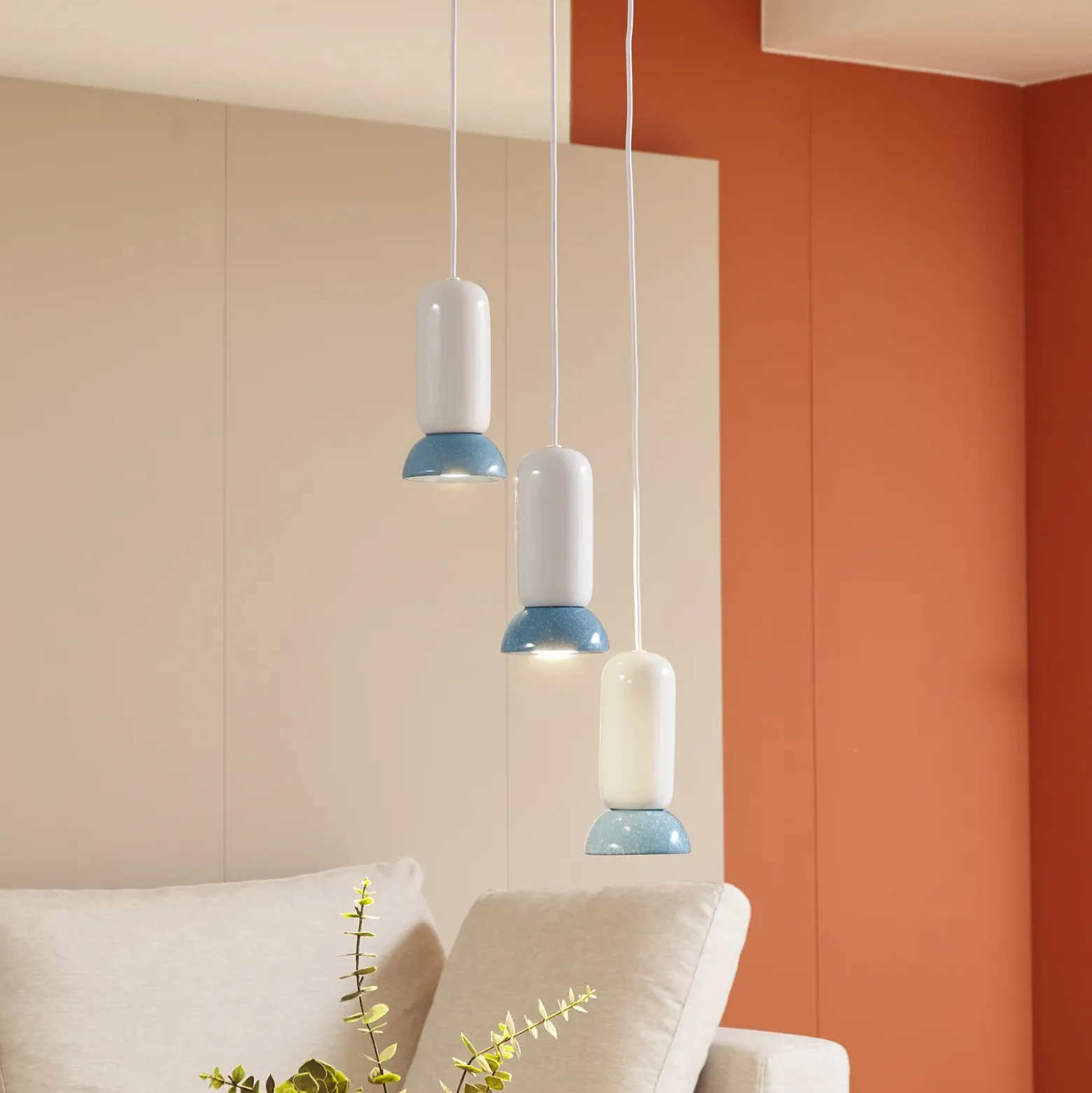 Lámpara colgante Lindby Kerimi, crema/azul, 3 luces, redonda