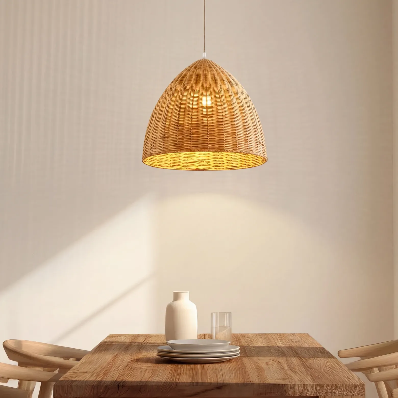 Lámpara colgante Lindby Laverne, Ø 40 cm, ratán, E27