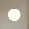 Lámpara colgante Lindby Marike, Ø 40 cm, blanca, cristal, globo, E27
