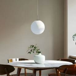 Lámpara colgante Lindby Marike, Ø 40 cm, blanca, cristal, globo, E27