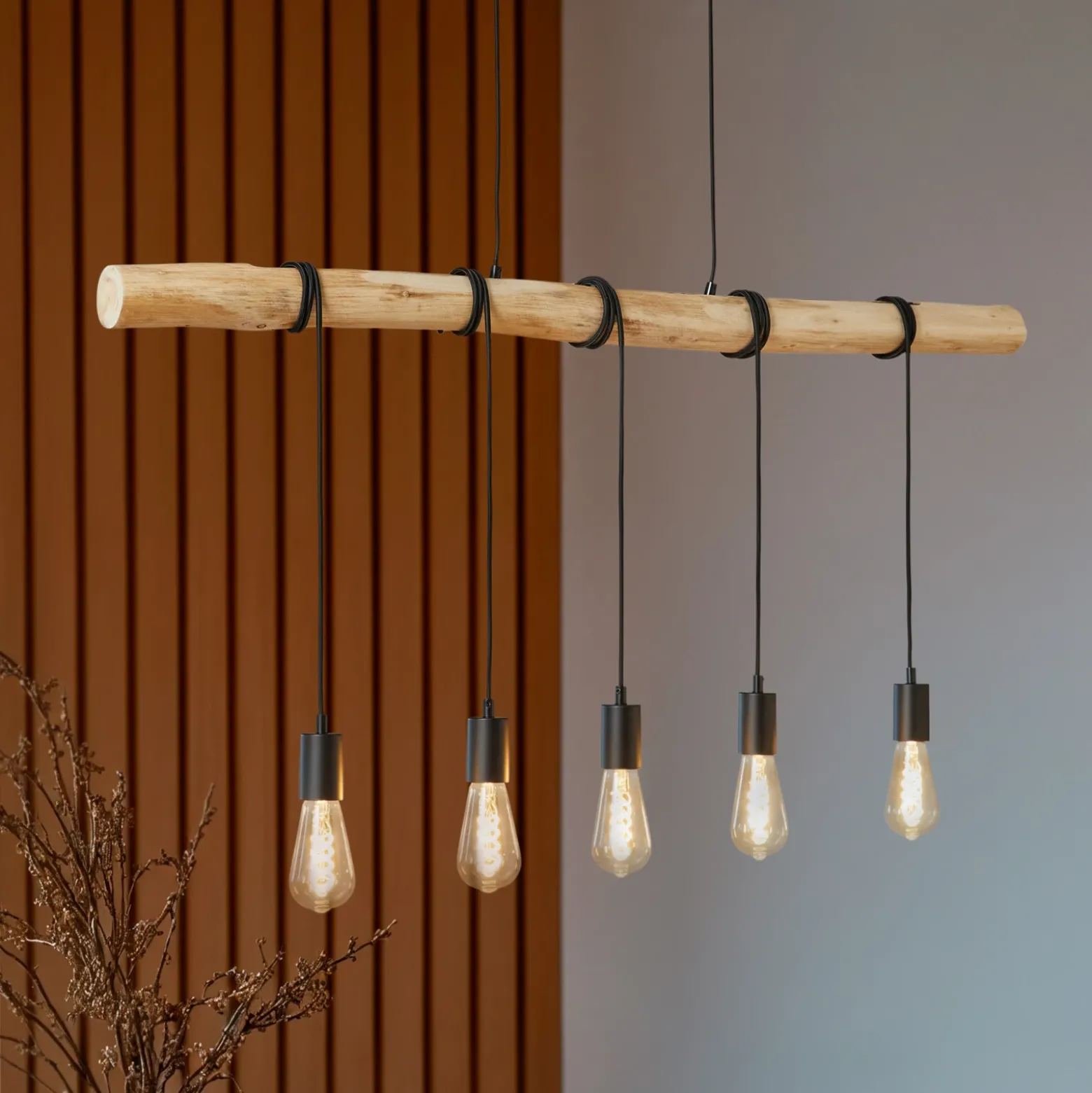 Lámpara colgante Lindby Rom, 5 luces, madera, cuerda, negro, 116 cm