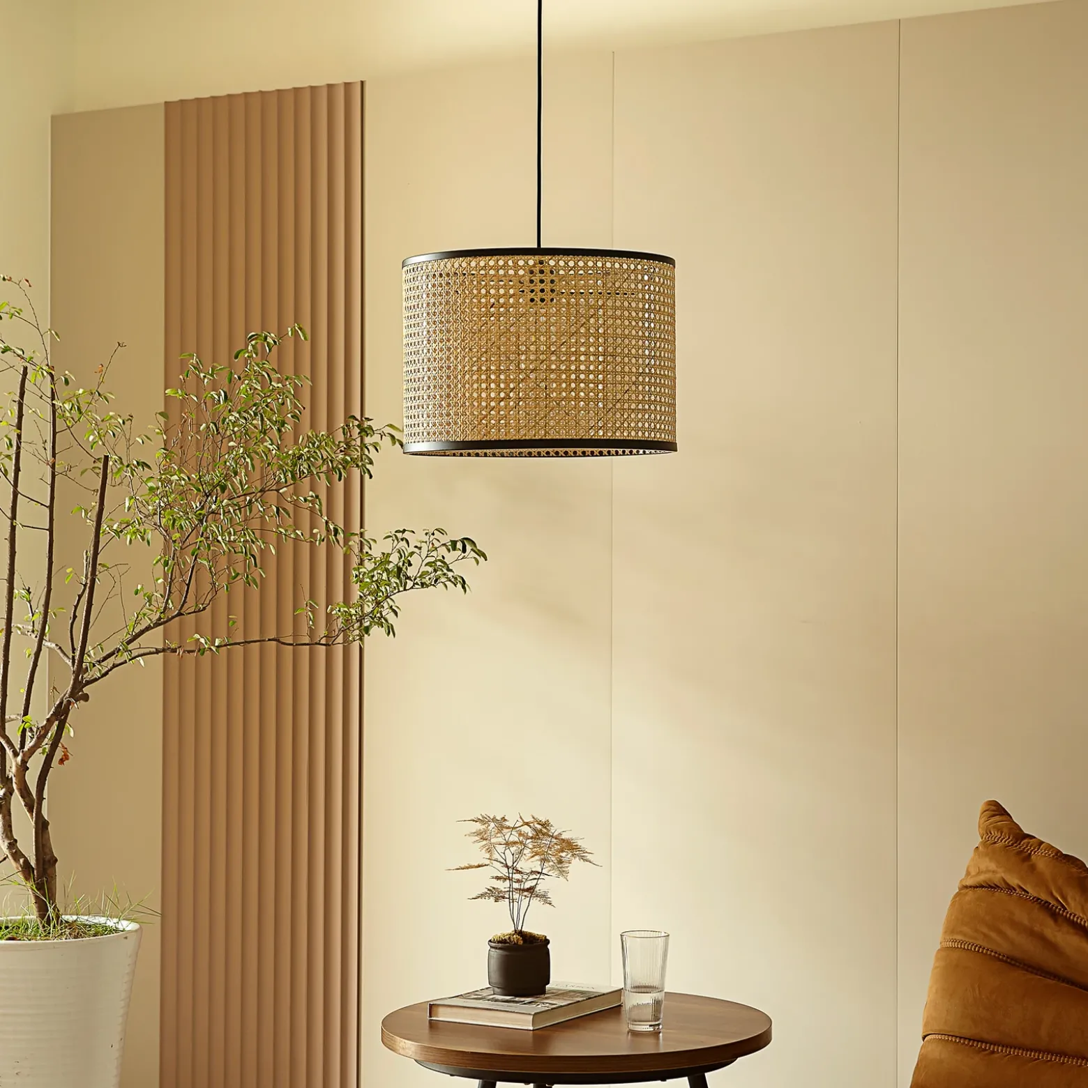 Lámpara colgante Lindby Yaelle, Ø 40 cm, ratán, negro, E27