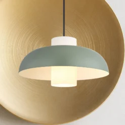 Lámpara colgante Lowe, verde mate, Ø 38 cm, metal