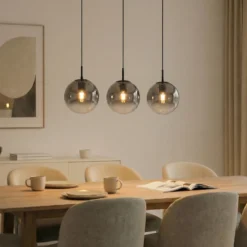 Lámpara colgante Lucande Veloura, 3 luces, 84 cm, cristal, madera
