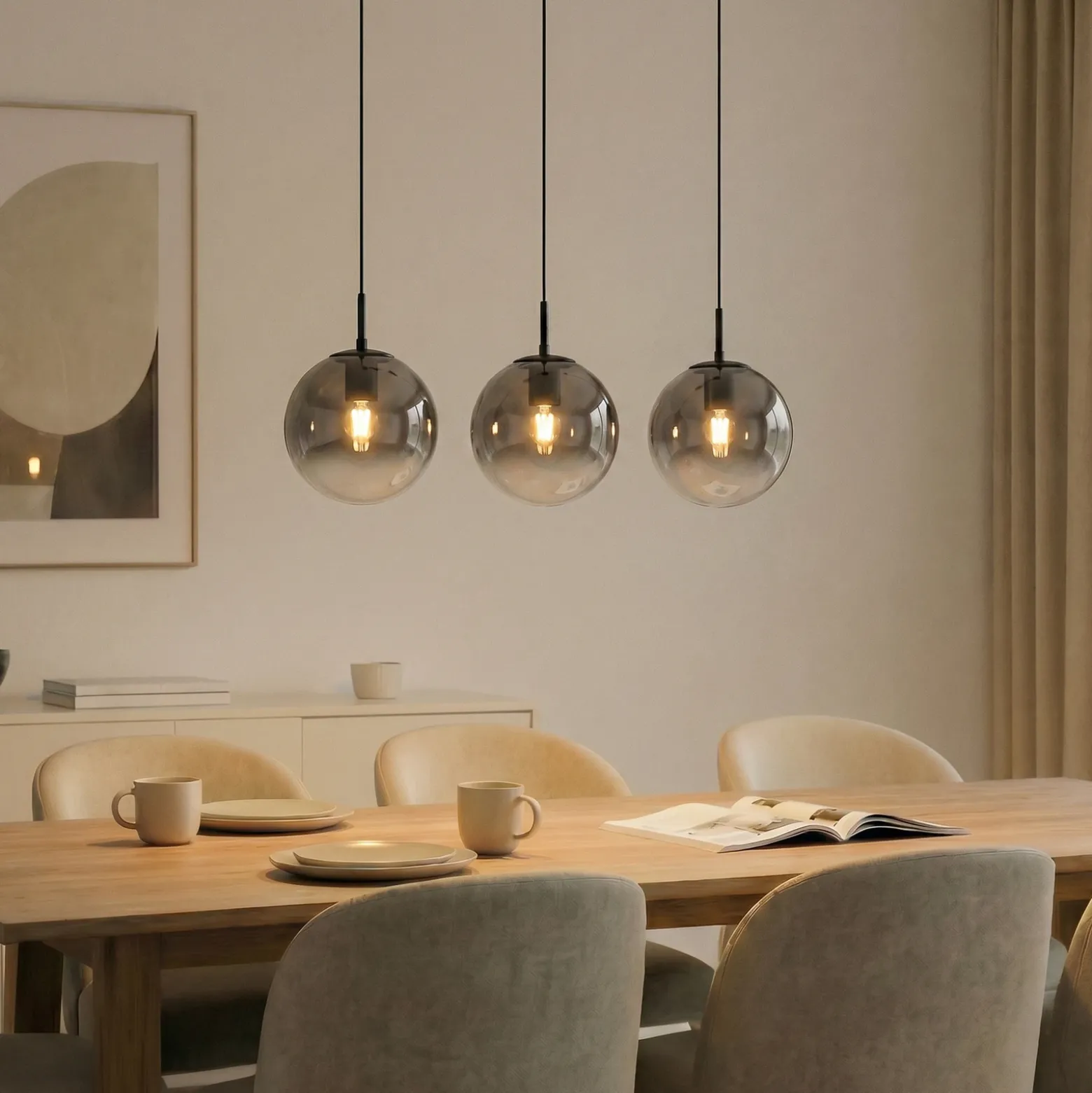 Lámpara colgante Lucande Veloura, 3 luces, 84 cm, cristal, madera