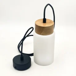 Lámpara colgante Markus, vidrio opalino/madera de roble, Ø 9,5 cm, E27