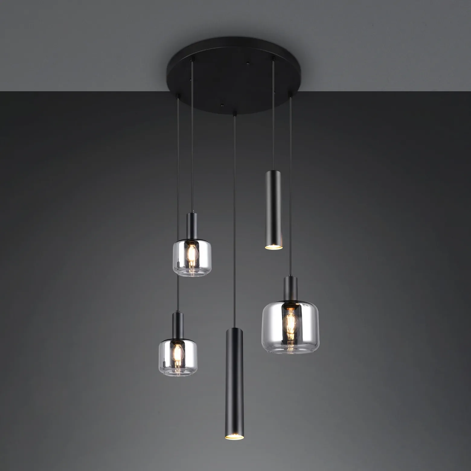 Lámpara colgante Mataro, cromo/negro, Ø 55 cm 5 luces cristal/metal