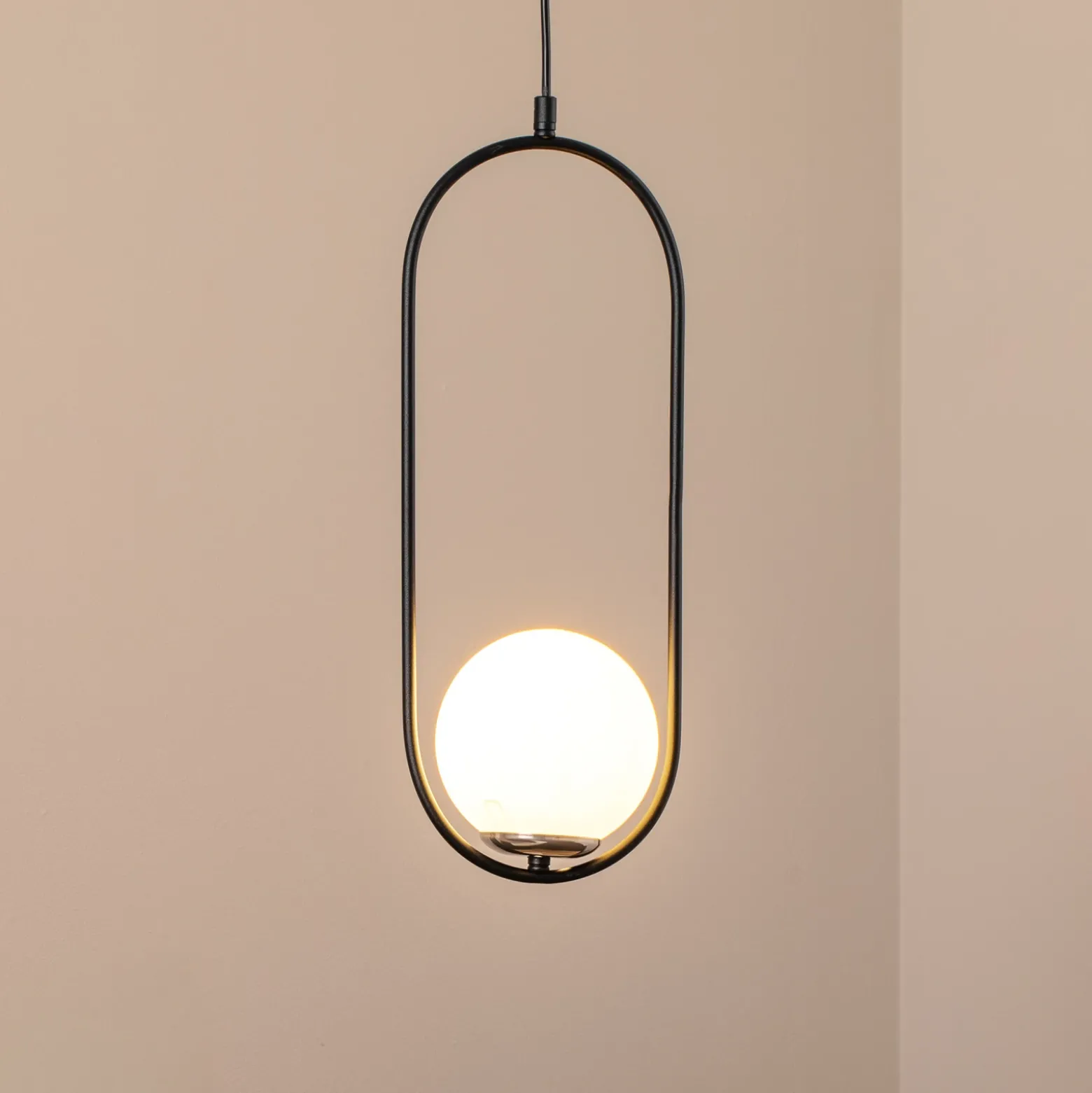 Lámpara colgante Mudoni, negro/blanco, vidrio, metal, E27