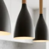 Lámpara colgante Muza 3 luces larga negro/madera clara