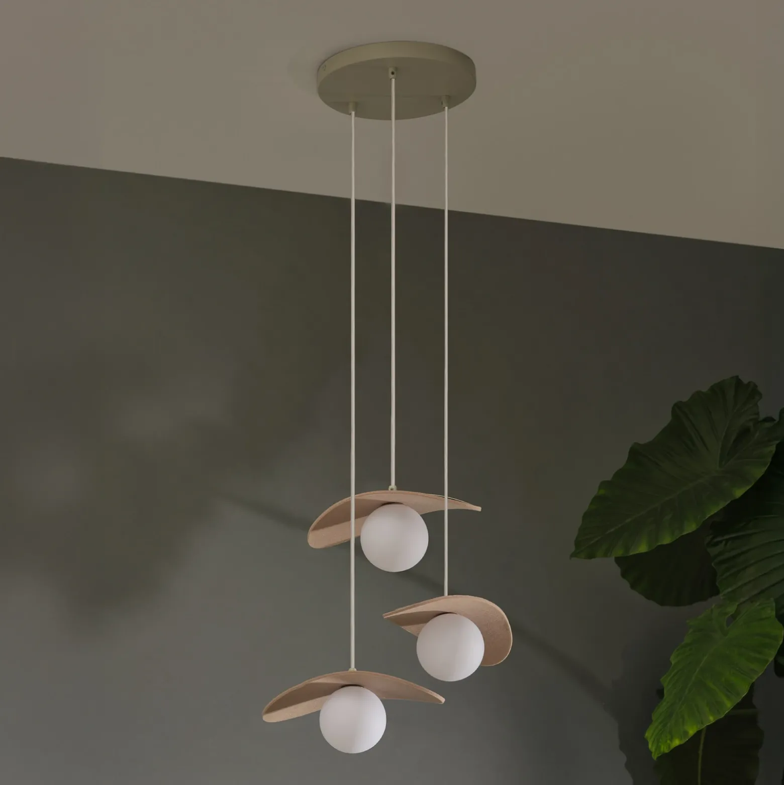 Lámpara colgante OSRAM Decor Pearl, 3 luces, beige, fieltro, G9