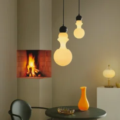 Lámpara colgante Paris 1920, altura 43 cm, cristal, blanco
